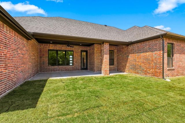 224 Stuart Street, Paradise, TX 76073