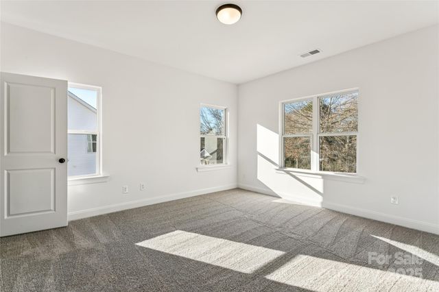 400 S Spargo Street, Dallas, NC 28001