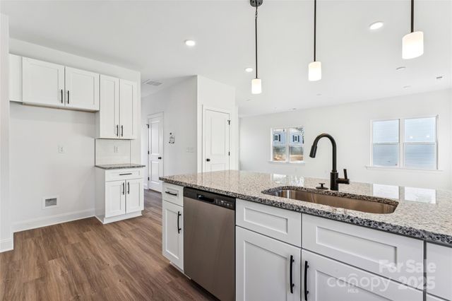 400 S Spargo Street, Dallas, NC 28001