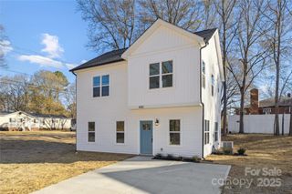 400 S Spargo Street, Dallas, NC 28001