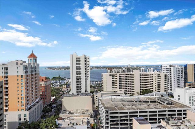 50 CENTRAL AVENUE 17PHB, Sarasota, FL 34236