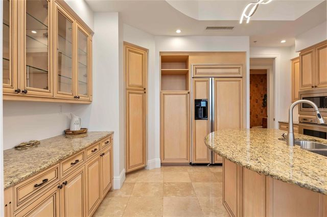 50 CENTRAL AVENUE 17PHB, Sarasota, FL 34236