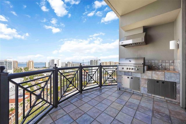 50 CENTRAL AVENUE 17PHB, Sarasota, FL 34236