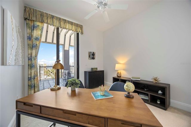 50 CENTRAL AVENUE 17PHB, Sarasota, FL 34236