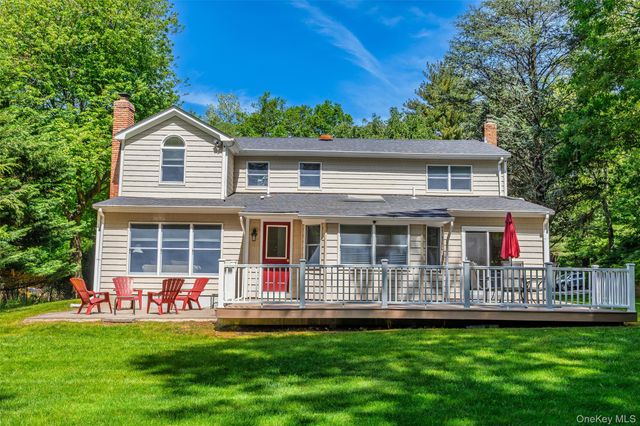 22 Partridge Court, Miller Place, NY 11764