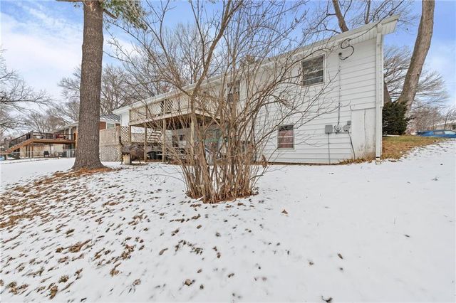 1628 Magnolia Avenue, Liberty, MO 64068