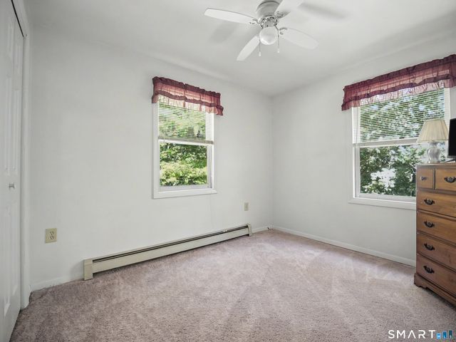 2 Wood Ridge Hills Road, Old Lyme, CT 06371