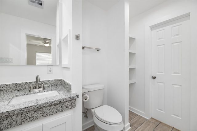 6004 Bois D Arc Street, Houston, TX 77087