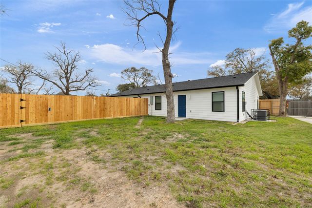 6004 Bois D Arc Street, Houston, TX 77087