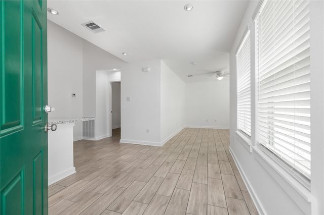 6004 Bois D Arc Street, Houston, TX 77087