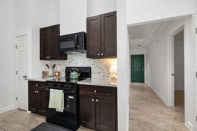 6004 Bois D Arc Street, Houston, TX 77087