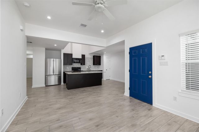 6004 Bois D Arc Street, Houston, TX 77087