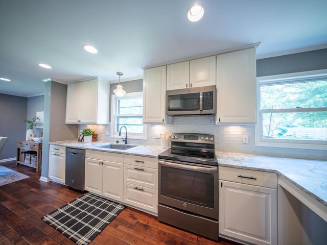 4916 W Joleno COURT, Brown Deer, WI 53223