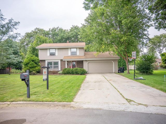 4916 W Joleno COURT, Brown Deer, WI 53223