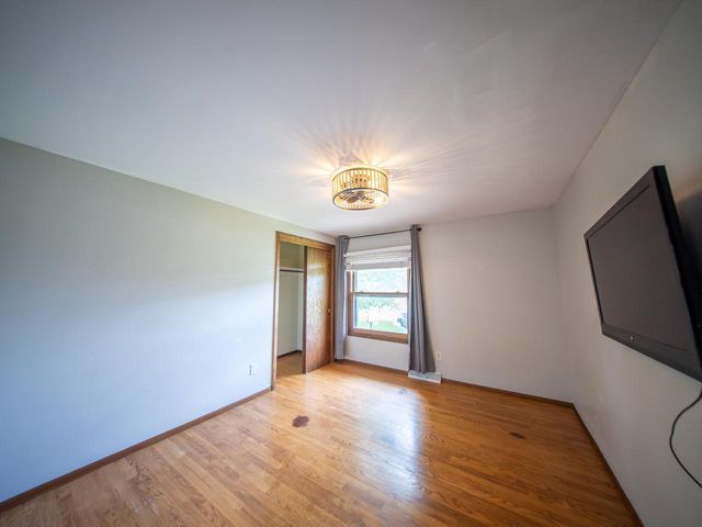 4916 W Joleno COURT, Brown Deer, WI 53223
