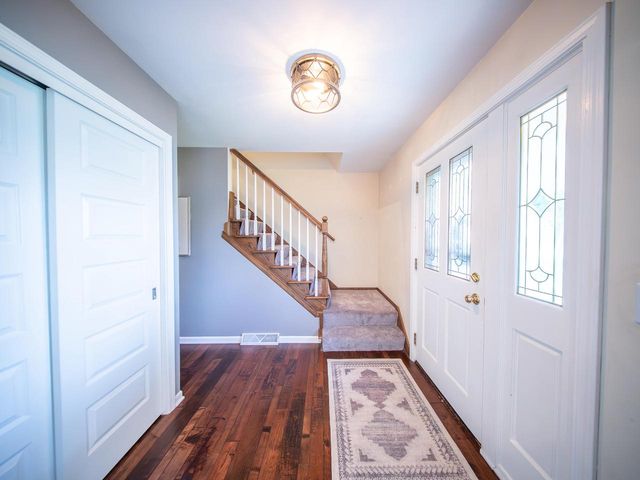 4916 W Joleno COURT, Brown Deer, WI 53223