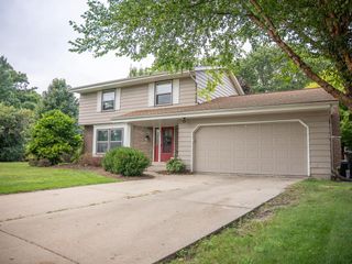 4916 W Joleno COURT, Brown Deer, WI 53223