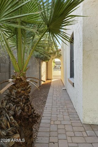 1629 N 17TH Avenue, Phoenix, AZ 85007