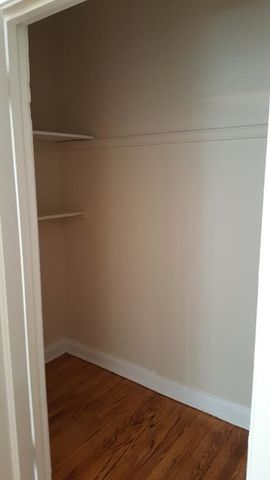 4933 N Whipple Street 1S, Chicago, IL 60625