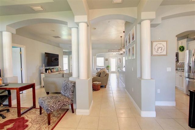 125 Palm Circle, Melbourne, FL 32940