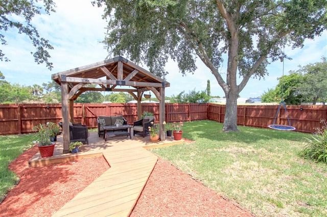 125 Palm Circle, Melbourne, FL 32940