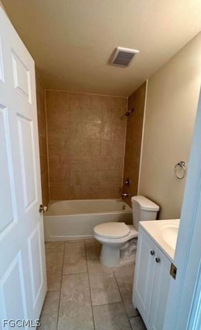 3020 Skyline BLVD, Cape Coral, FL 33914