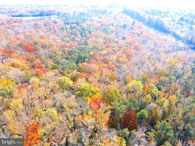 THOMPKINS LN, Bowie, MD 20715