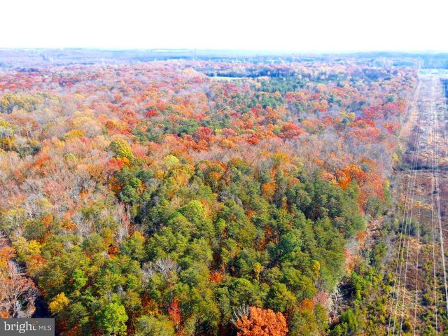 THOMPKINS LN, Bowie, MD 20715