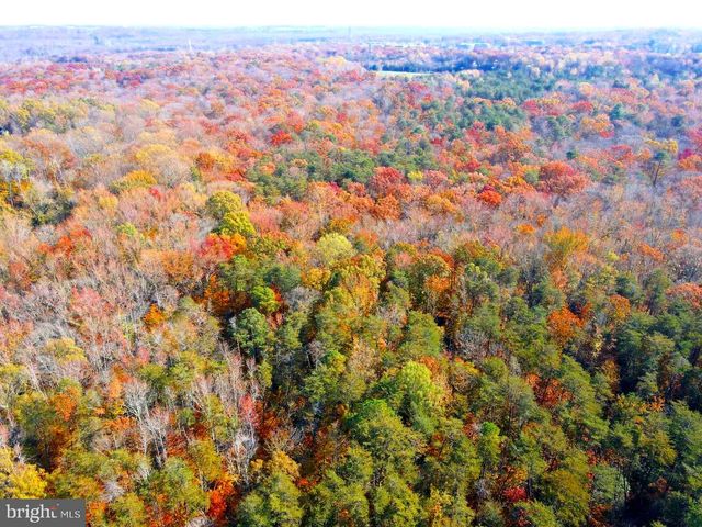 THOMPKINS LN, Bowie, MD 20715