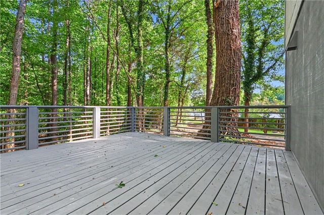 1027 Mainstreet Lake Drive, Stone Mountain, GA 30088