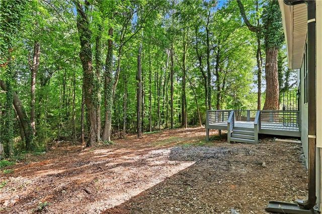 1027 Mainstreet Lake Drive, Stone Mountain, GA 30088