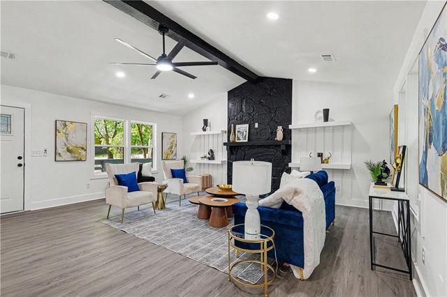 1027 Mainstreet Lake Drive, Stone Mountain, GA 30088