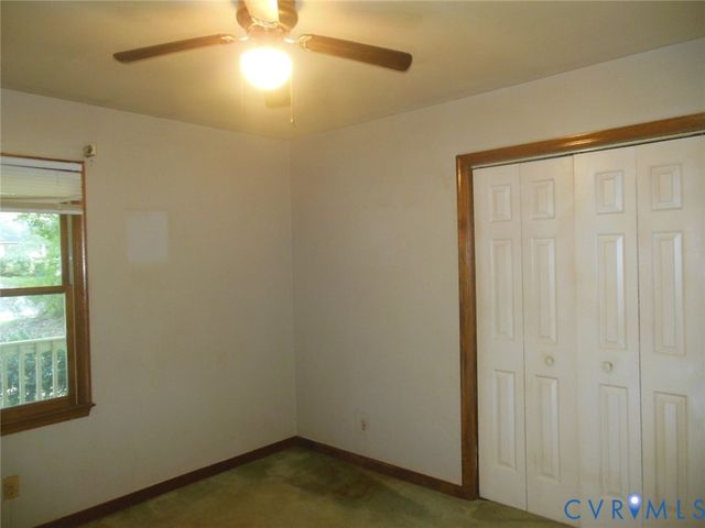 13306 Evelyn Dr, Chester, VA 23831