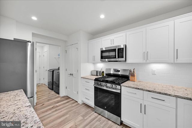 823 TALON WAY, Columbia, PA 17512