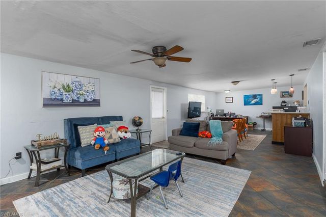 321 Jefferson AVE, Lehigh Acres, FL 33936