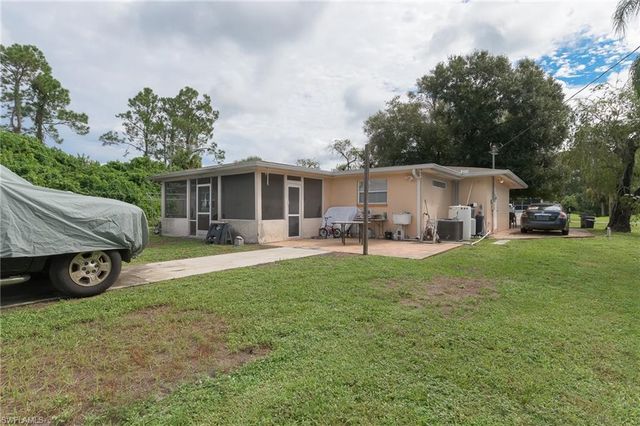 321 Jefferson AVE, Lehigh Acres, FL 33936