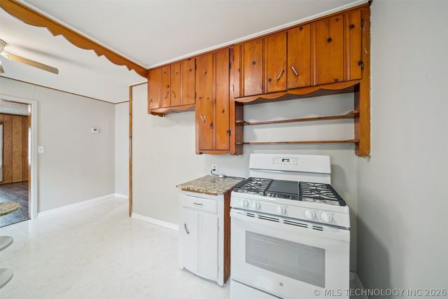 302 W 42nd Street, Sand Springs, OK 74063