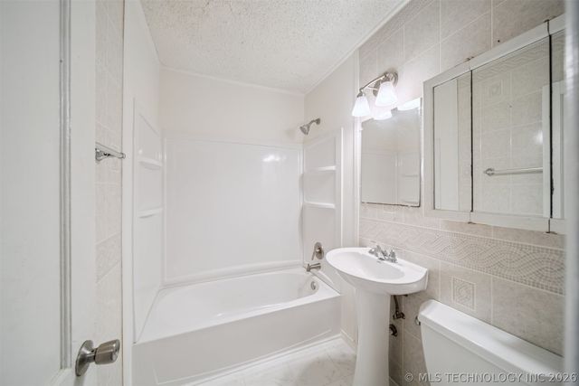 302 W 42nd Street, Sand Springs, OK 74063