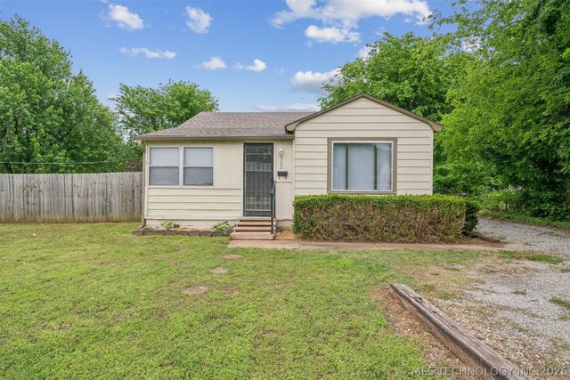 302 W 42nd Street, Sand Springs, OK 74063