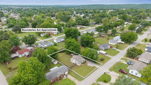 302 W 42nd Street, Sand Springs, OK 74063