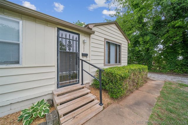 302 W 42nd Street, Sand Springs, OK 74063