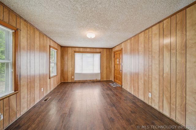 302 W 42nd Street, Sand Springs, OK 74063