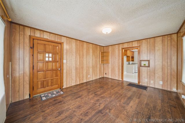 302 W 42nd Street, Sand Springs, OK 74063
