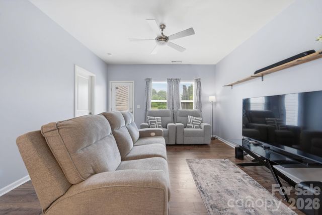 112 B Davenport Drive, Statesville, NC 28677