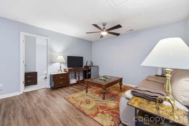 112 B Davenport Drive, Statesville, NC 28677