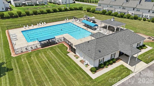 112 B Davenport Drive, Statesville, NC 28677