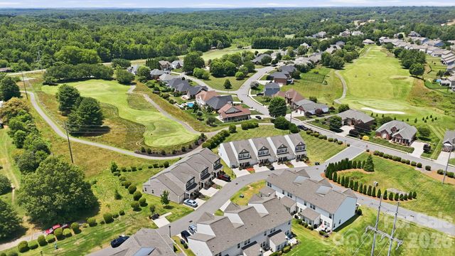 112 B Davenport Drive, Statesville, NC 28677