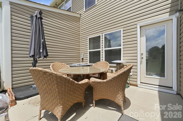 112 B Davenport Drive, Statesville, NC 28677