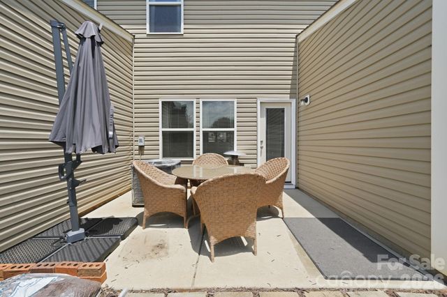 112 B Davenport Drive, Statesville, NC 28677