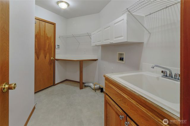 12618 Naomilawn Drive SW, Lakewood, WA 98498